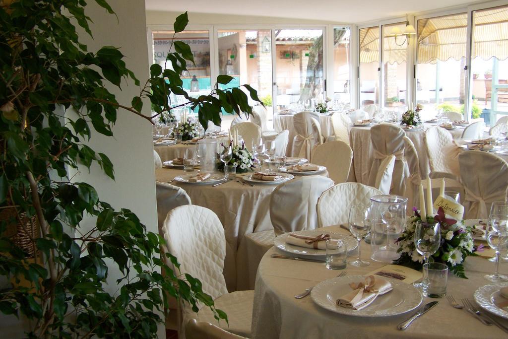 Hotel Acquasanta テッラチーナ エクステリア 写真