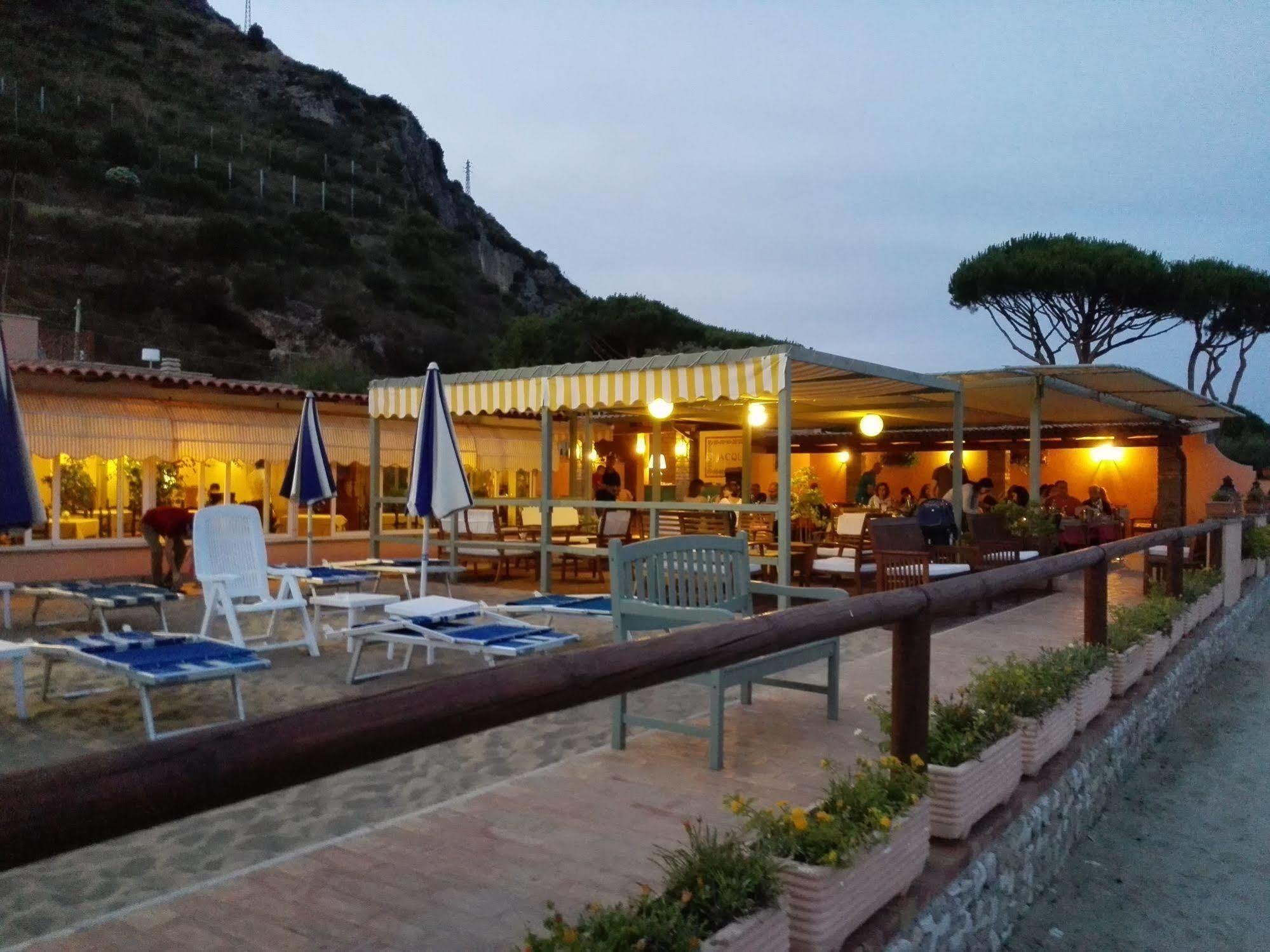 Hotel Acquasanta テッラチーナ エクステリア 写真