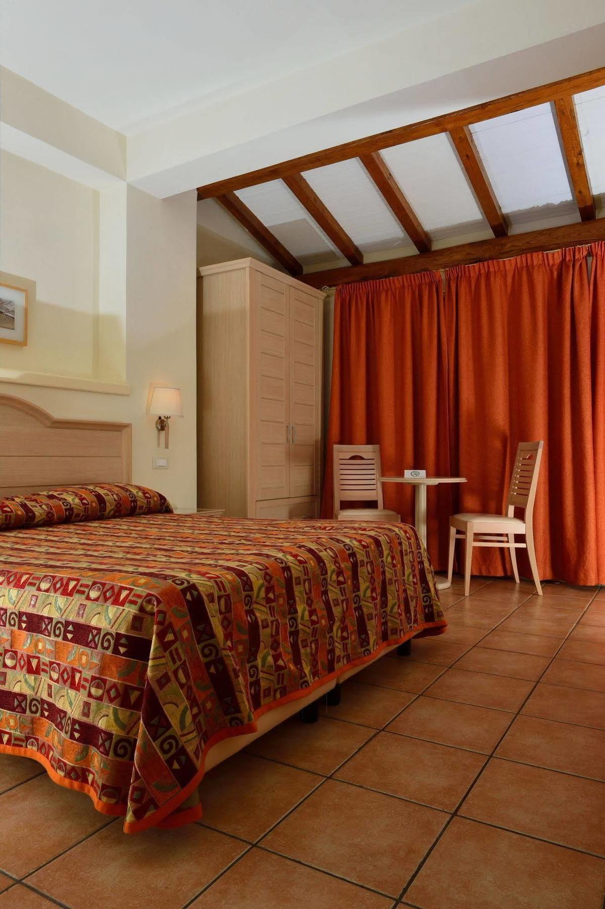 Hotel Acquasanta テッラチーナ エクステリア 写真